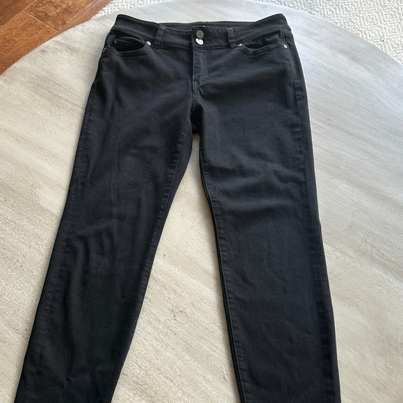 Soho Jeans Denim - Classic Black Jeans for Women